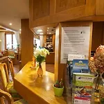 Pensionat Restaurant Bären 3*